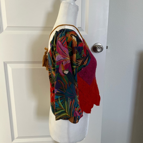 NWOT Farm Rio Multicolor Crochet Top Small - Picture 5 of 9